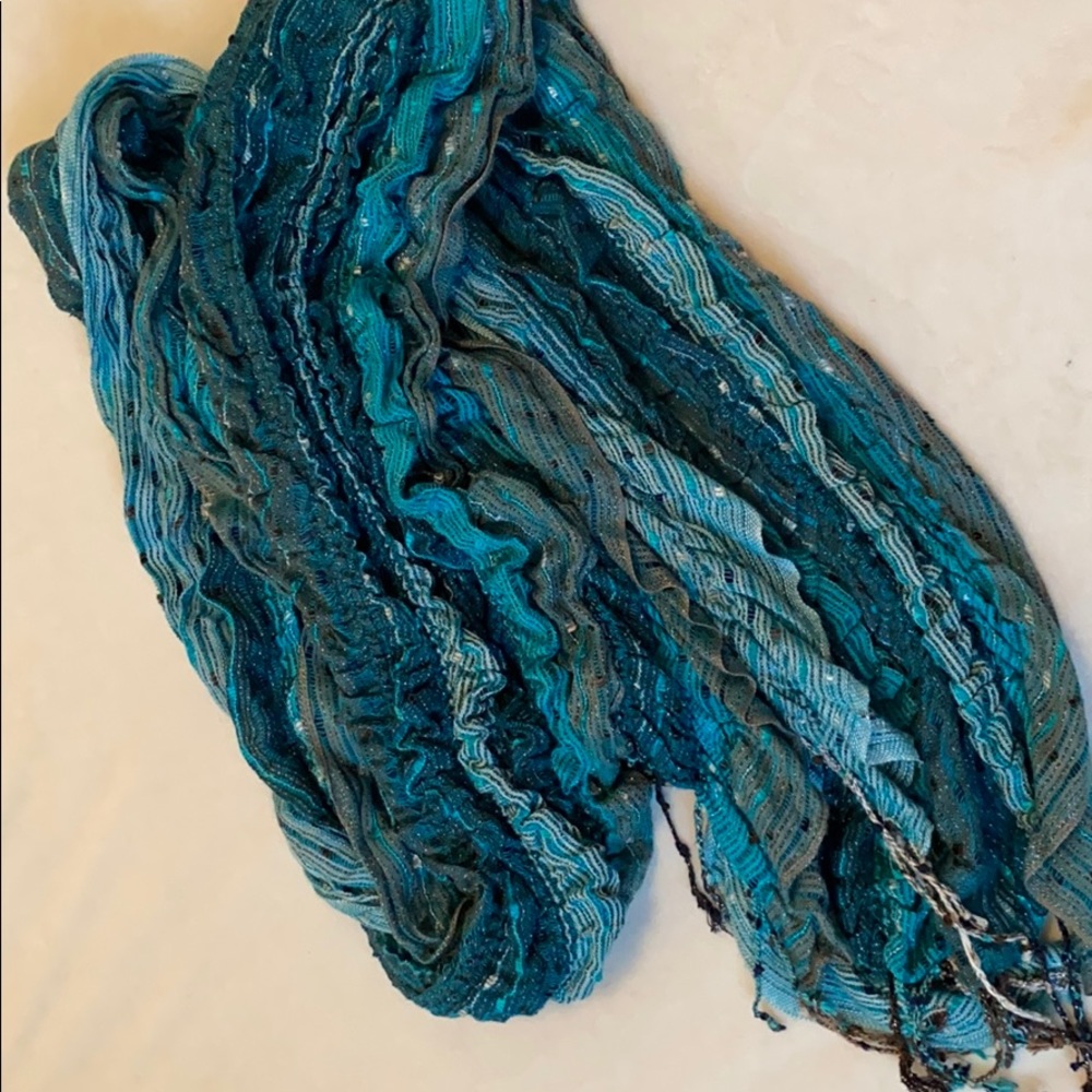 Scarf - Picture 2 of 2